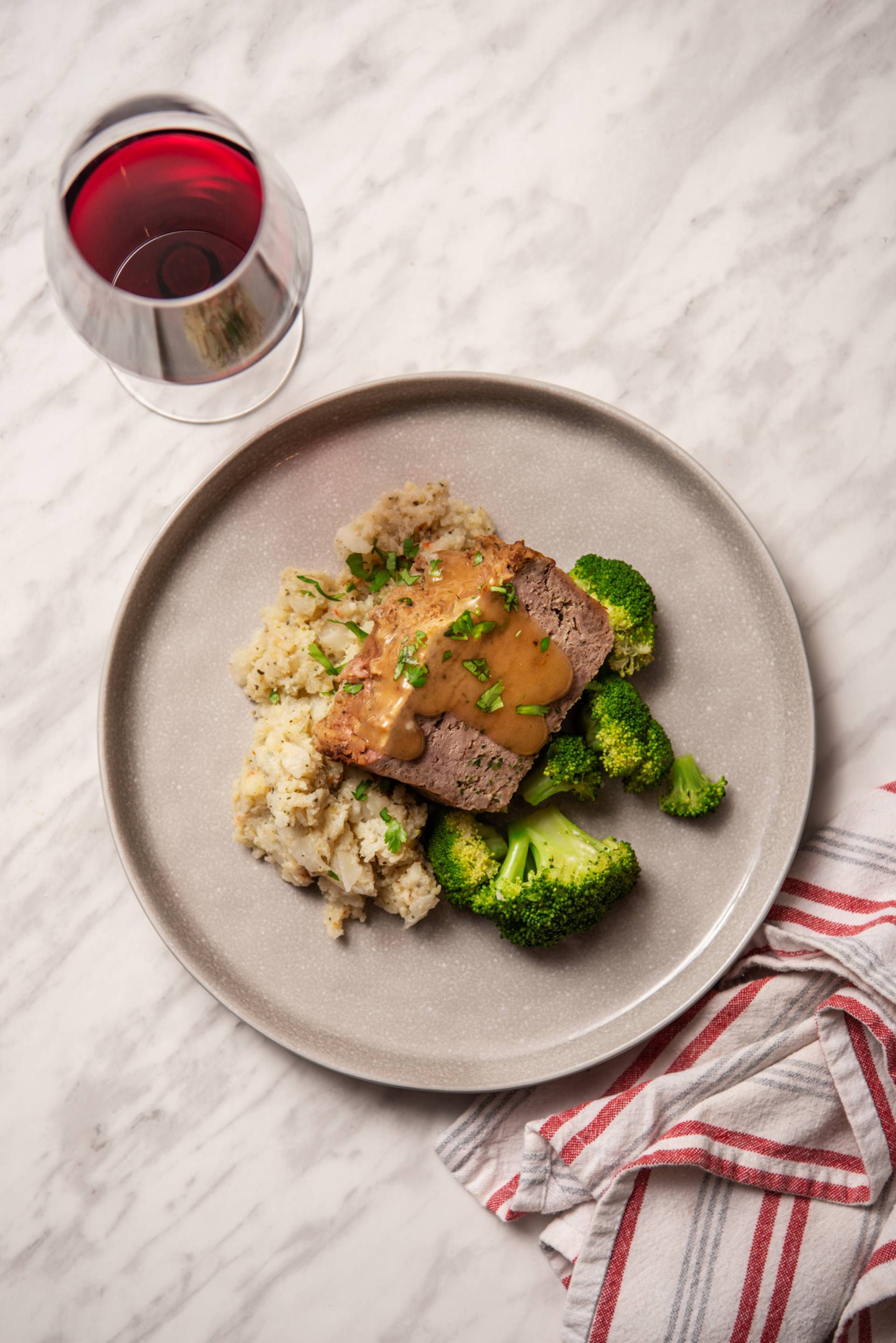 SHREDDER 5 Turkey Meatloaf with Vegan Gravy