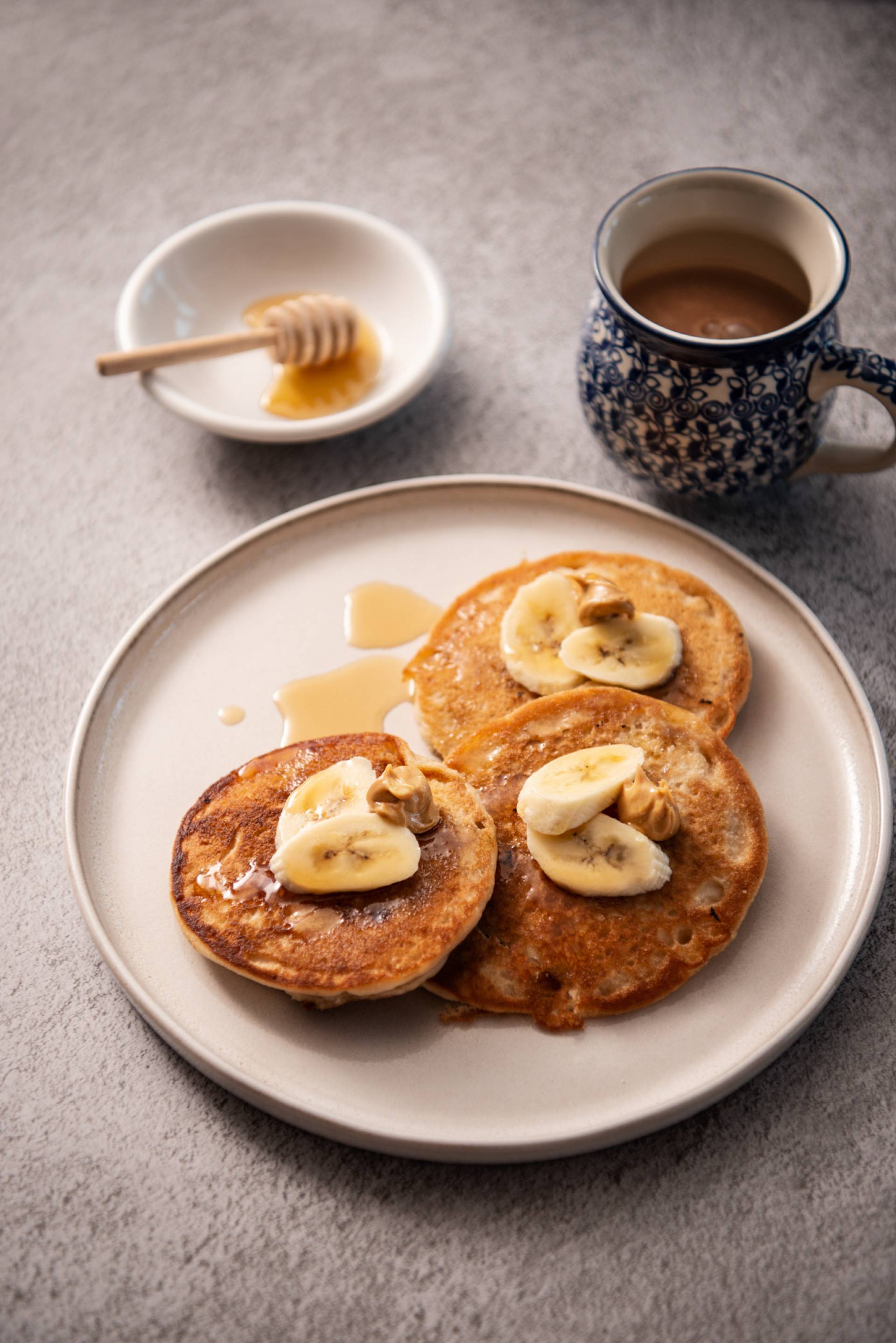Peanut Butter & Banana Protein Pancakes (Breakfast)
