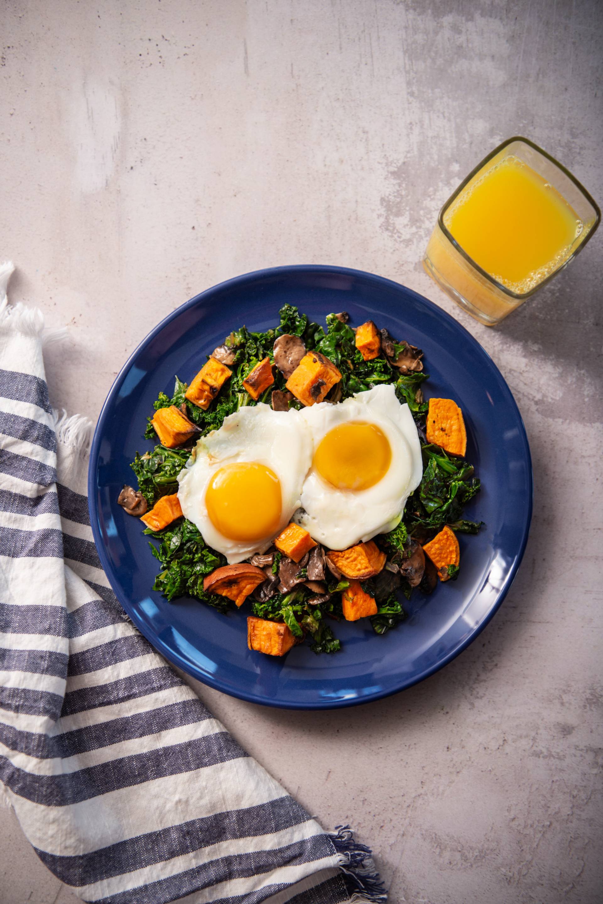 Sweet Potato Hash With Egg, Kale & Mushroom (Breakfast)