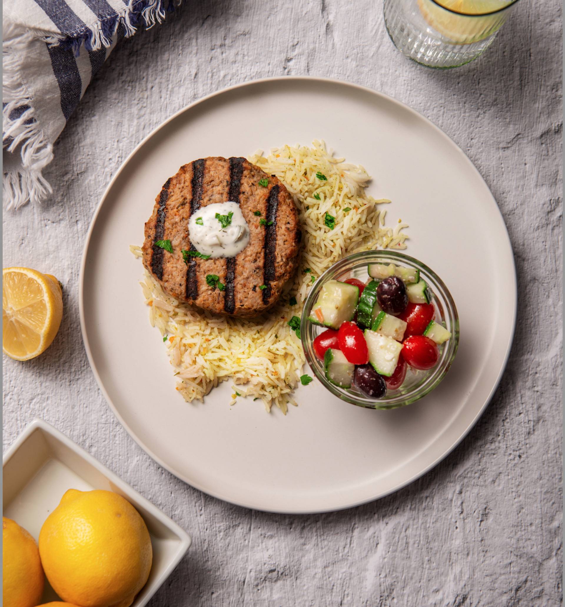FITNESS: Greek Turkey Burger with Lemon Dill Sauce (LOW CARB)