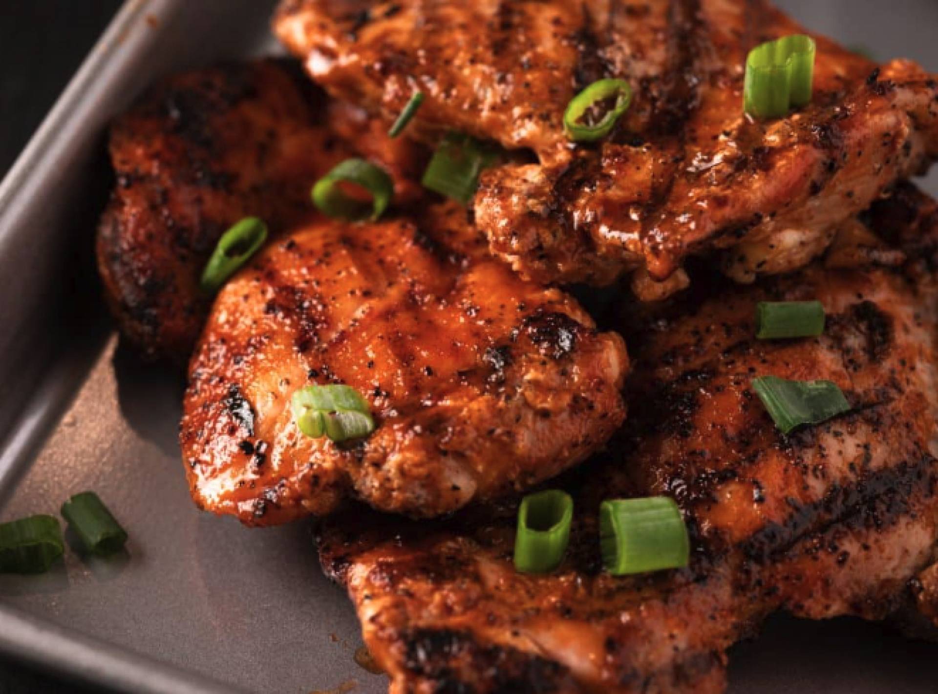 Grilled Buffalo Chicken Thigh (LOW CARB)